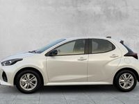 Neu Mazda 2 Center-Line 116 PS (85 kW) 2025 Weiß Limousine