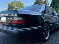 Gebraucht Mercedes E320 220 PS (161 kW) 1995 Schwarz Limousine