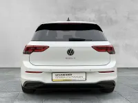 Gebraucht VW Golf VIII United 131 PS (96 kW) 2021 Weiß Limousine