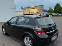 Usata Opel Astra 150 CV (110 kW) 2009 Nero Utilitaria