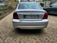 Begagnad Opel Vectra 101 HK (74 kW) 2001 Silver Sedan