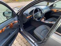 Gebraucht Mercedes E280 Elegance 190 PS (139 kW) 2005 Grau Kombi