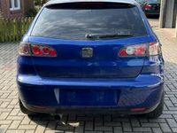 gebraucht Seat Ibiza 1.4 6L BJ. 2006 - 3 Türen in Blau Metallic