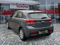 Gebraucht Kia Rio Vision 84 PS (61 kW) 2023 (prg) perennial grey m (metallic) Limousine
