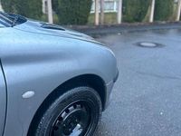 Gebraucht Peugeot 206 60 PS (44 kW) 2003 Grau Kleinwagen