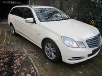 Gebraucht Mercedes E200 136 PS (100 kW) 2011 Beige Kombi