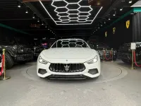 Gebraucht Maserati Ghibli 430 PS (316 kW) 2023 Weiß Limousine