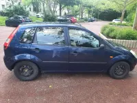 Usata Ford Fiesta 68 CV (50 kW) 2003 Blu Utilitaria