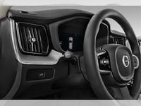 Neu Volvo XC60 Plus 455 PS (334 kW) 2026 Weiß (crystal white) SUV