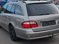 Gebraucht Mercedes E220 150 PS (110 kW) 2003 Grau Kombi