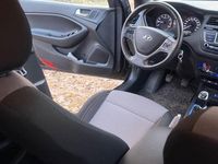 Gebraucht Hyundai i20 Active 101 PS (74 kW) 2017 Schwarz Kleinwagen