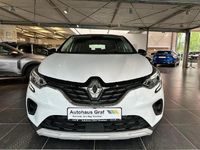 Gebraucht Renault Captur Zen 140 PS (102 kW) 2022 Perlmuttweiß / schwarz SUV