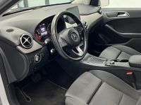 Gebraucht Mercedes B180 122 PS (89 kW) 2017 Silber Van / Kleinbus