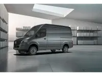 Gebraucht Mercedes Sprinter 190 PS (139 kW) 2025 Grau Van