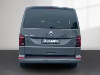 Gebraucht VW Multivan Comfortline 204 PS (150 kW) 2023 Grau Van / Kleinbus