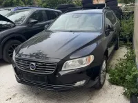 Gebraucht Volvo V70 Momentum 245 PS (180 kW) 2016 Schwarz Kombi