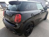 Gebraucht Mini Cooper S 178 PS (130 kW) 2021 Midnight black metallic Kleinwagen