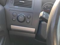 Gebraucht Opel Zafira 110 PS (80 kW) 2010 Blau Van / Kleinbus