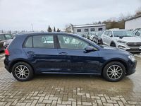 Gebraucht VW Golf VII 86 PS (63 kW) 2013 Blau Limousine