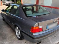 Gebraucht BMW 316 102 PS (75 kW) 1995 Grau Limousine