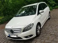 Gebraucht Mercedes 180 22 PS (16 kW) 2012 Limousine