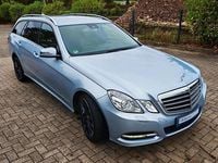 Gebraucht Mercedes E220 Edition 170 PS (125 kW) 2013 Silber Limousine