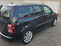 Gebraucht VW Touran Highline 140 PS (102 kW) 2007 Schwarz Van / Kleinbus