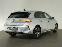 Gebraucht Opel Astra 131 PS (96 kW) 2024 Silber Limousine
