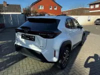 Neu Toyota Yaris Cross 131 PS (96 kW) 2026 Weiss SUV