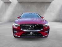 Gebraucht Volvo XC60 Plus 197 PS (144 kW) 2023 Rot / fusion red (metallic) SUV