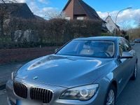 Gebraucht BMW 740 306 PS (225 kW) 2013 Grau Limousine