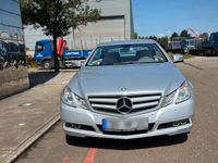 Gebraucht Mercedes E200 184 PS (135 kW) 2010 Silber Coupé