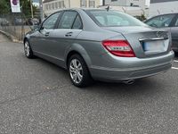 Gebraucht Mercedes C250 204 PS (150 kW) 2010 Grau Limousine
