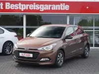 Gebraucht Hyundai i20 Passion 84 PS (61 kW) 2018 Braun Kleinwagen
