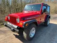 Gebraucht Jeep Wrangler Rubicon 177 PS (130 kW) 2003 Rot SUV