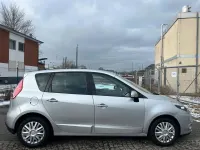 Gebraucht Renault Scénic III Dynamique 131 PS (96 kW) 2010 Platingrau Van / Kleinbus