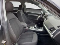 Gebraucht Audi Q5 Basis 204 PS (150 kW) 2022 Manhattangrau metallic (metallic) SUV