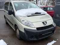 Gebraucht Peugeot TePee 90 PS (66 kW) 2010 Gold Van / Kleinbus