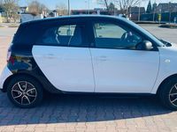 Gebraucht Smart ForFour Electric Drive 60 kW (82 PS) 2022 Weiß Kleinwagen