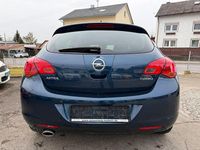 Gebraucht Opel Astra Design Edition 140 PS (102 kW) 2012 Blau Limousine