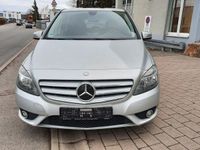 gebraucht Mercedes B180 *NAVI-SHZ-CHROM-2.Hand*