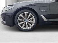 Gebraucht BMW 545e 394 PS (289 kW) 2022 Schwarz Limousine