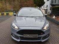 Gebraucht Ford Focus ST 250 PS (183 kW) 2015 Grau Limousine