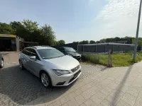 Używany Seat Leon ST Style 105 KM (77 kW) 2015 Srebrny Kombi