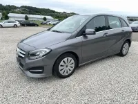 Gebraucht Mercedes B180 109 PS (80 kW) 2018 Mountaingrau Kleinwagen