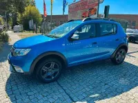 Gebraucht Dacia Sandero Celebration 90 PS (66 kW) 2017 Blau Kleinwagen