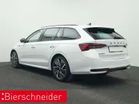 Gebraucht Skoda Octavia SportLine 150 PS (110 kW) 2025 Weiss Kombi