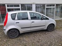 Gebraucht Mitsubishi Colt Invite 95 PS (69 kW) 2004 Silber Kleinwagen