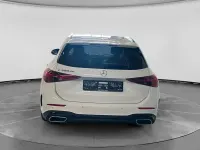Gebraucht Mercedes C300 197 PS (144 kW) 2024 Weiß Kombi