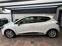 Gebraucht Renault Clio IV 73 PS (53 kW) 2014 Weiß Kleinwagen